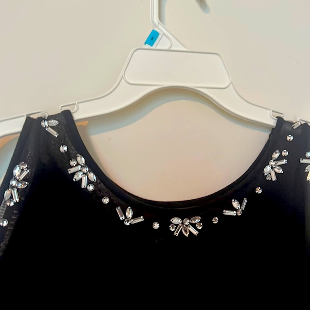 INC international concepts long sleeves top with open shoulders